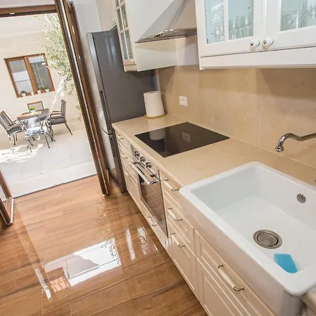 Holiday Home Camellia Porec Exterior photo